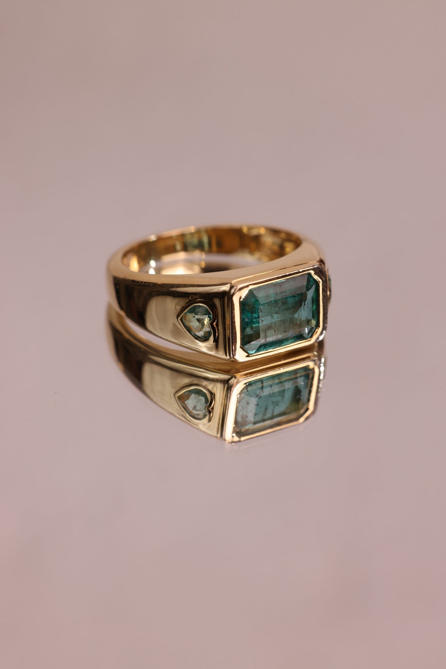 Heartmark Emerald Ring