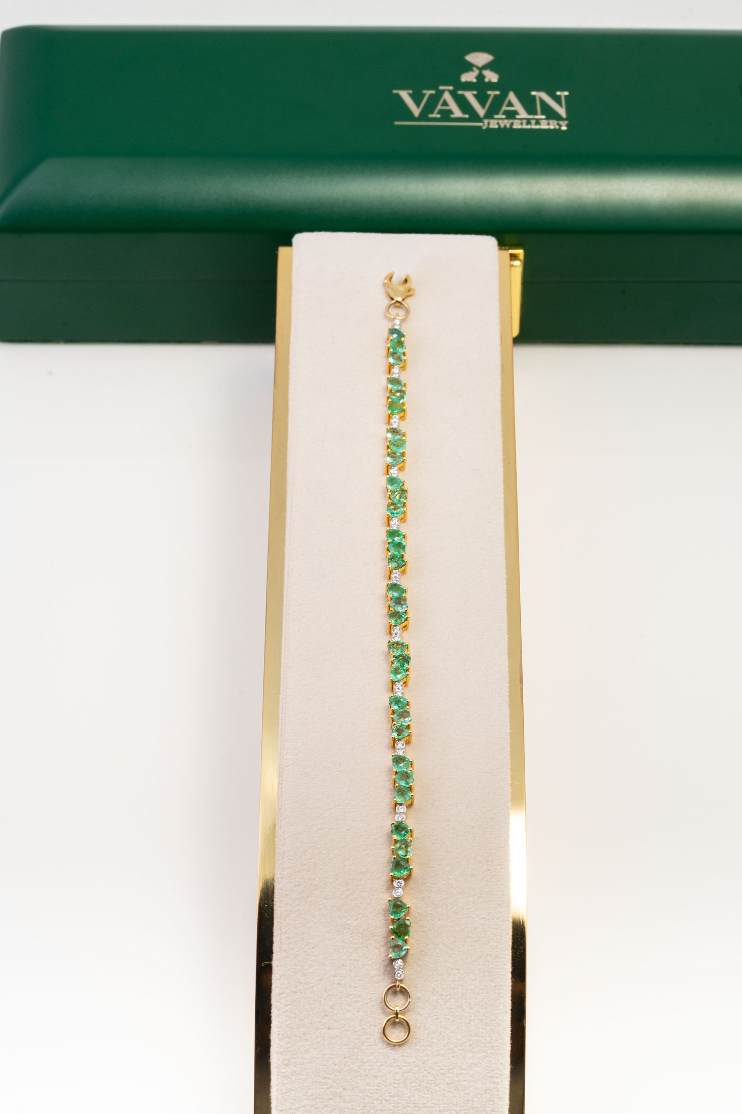 Amora Radiance bracelet