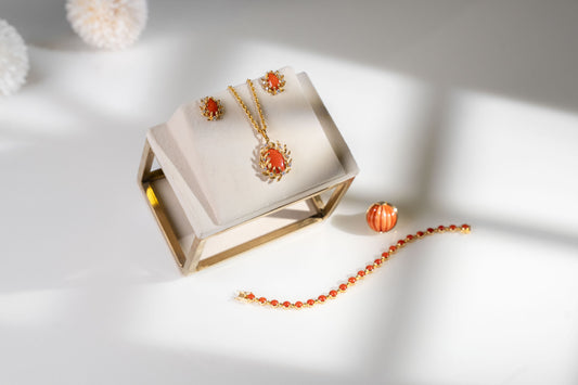 Coral pendant