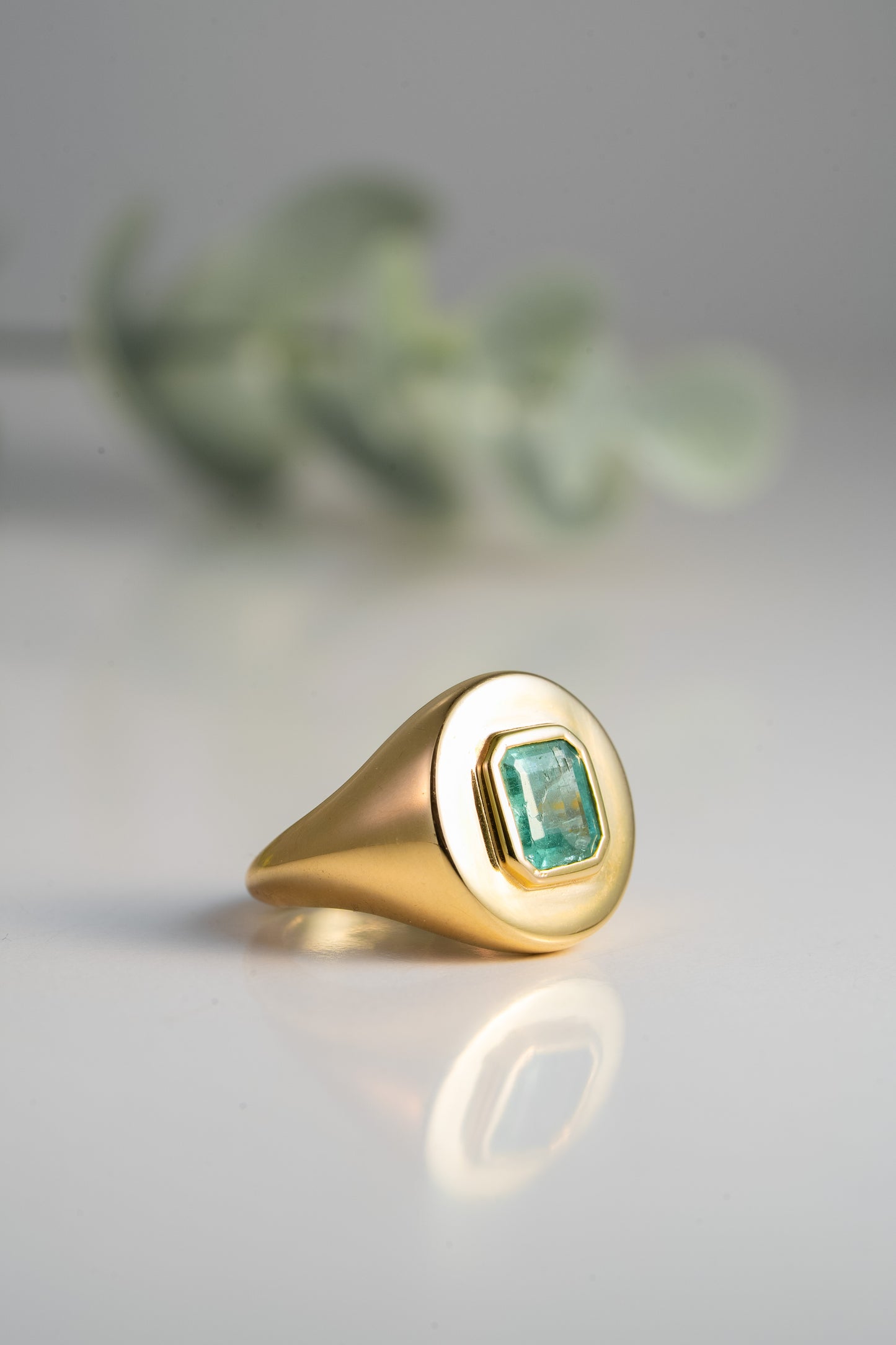 Emerald ring