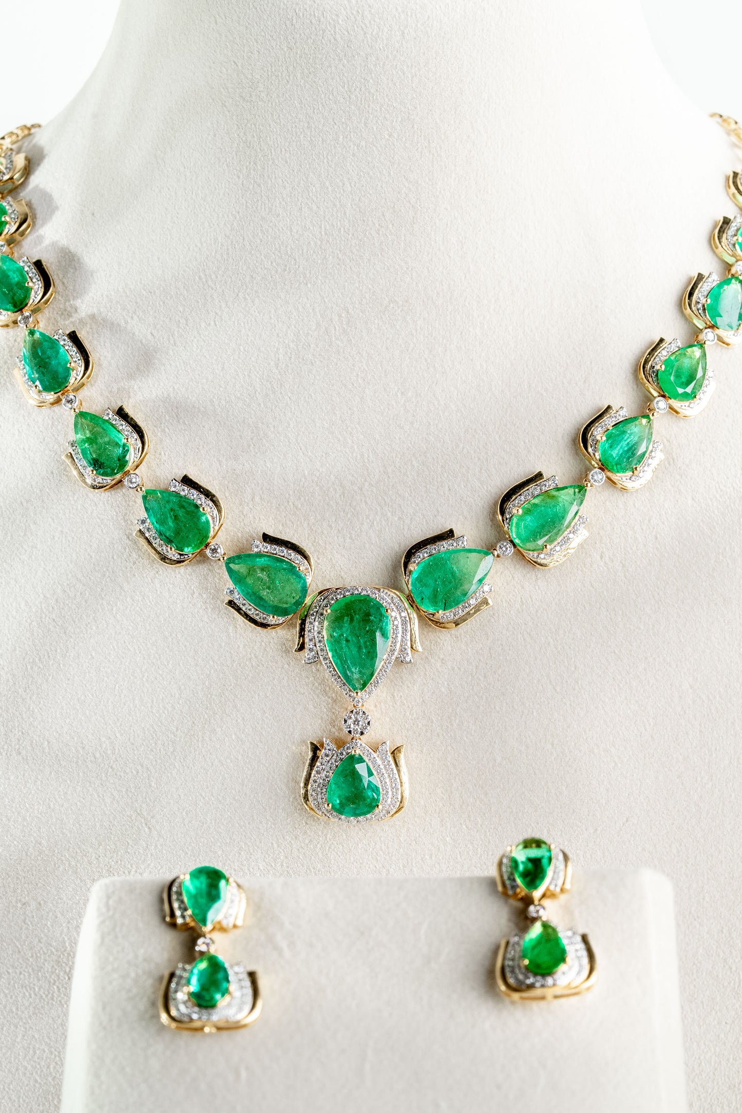 Emerald earrings