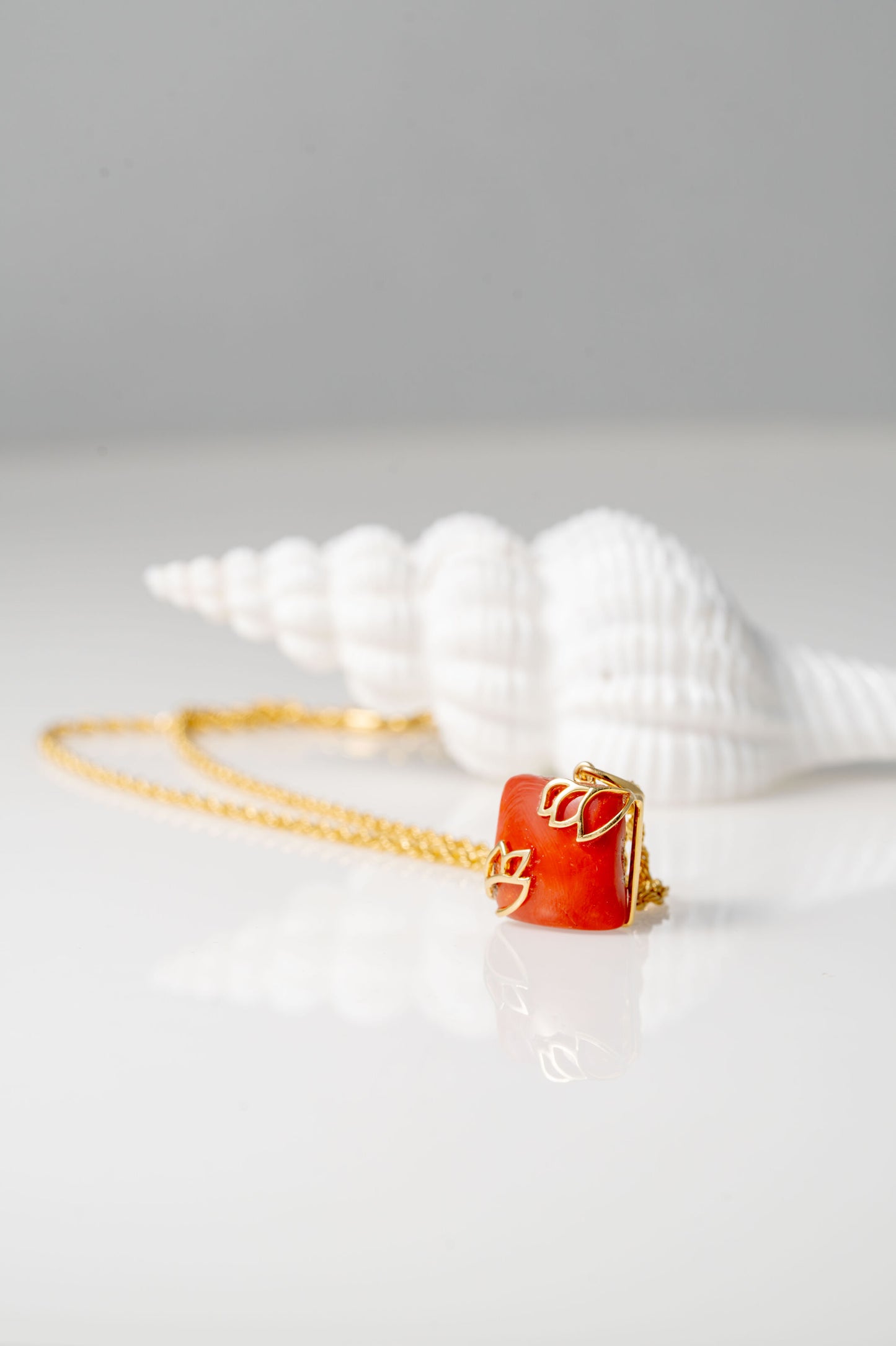 Coral pendant
